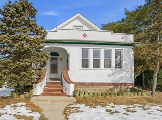 36 E Lee Ave, Absecon, NJ 08201