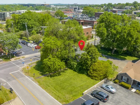 2700 Greystone Rd, Nashville, TN 37204
