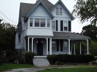 168 Riverside Ave, Amityville, NY 11701