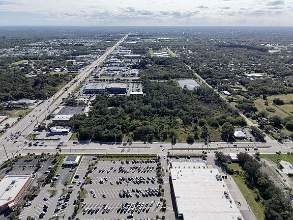 2nd image of 511 W Midway Road