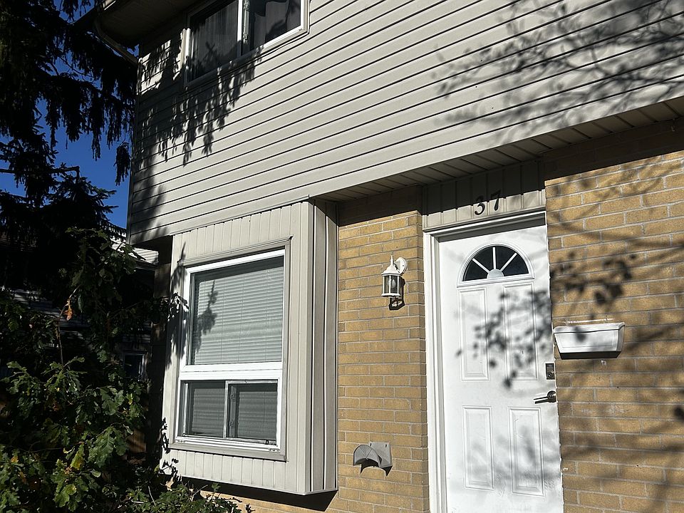 1st image of 577 3rd St #37