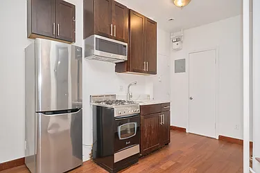 Rented by Living New York