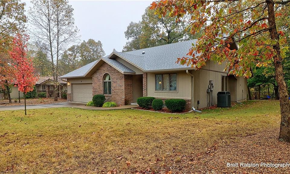 1st image of 6 Kentallen Ln