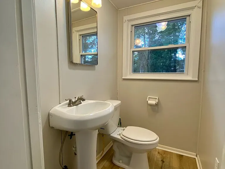 304 Columbus Dr — Photo 22