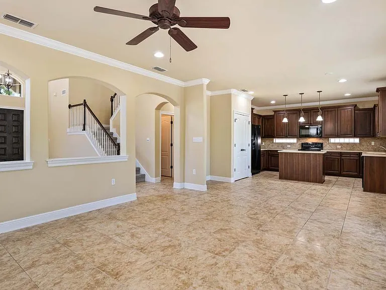 106 Dominica Ct — Photo 8