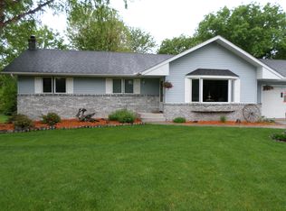 5825 Buffalo Ln, Saint Paul, MN 55126