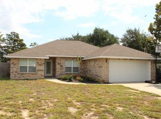 2144 Chaparral St, Navarre, FL 32566