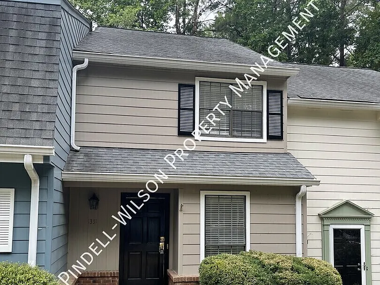 1331 Springlawn Ct — Photo 1