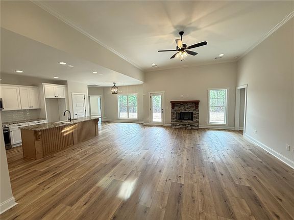 4th image of 9352 Lee Road 158