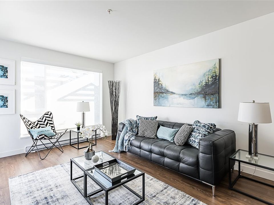 1st image of 1061 Marine Dr #302