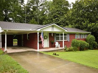 112 Jones Ave, Calhoun, GA 30701