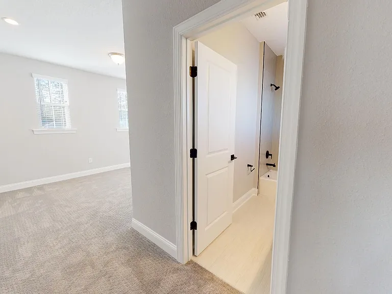 124 Bridgeton St — Photo 30