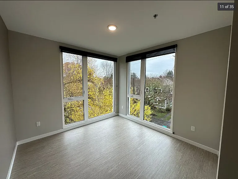Division 31 Apartments — Photo 26