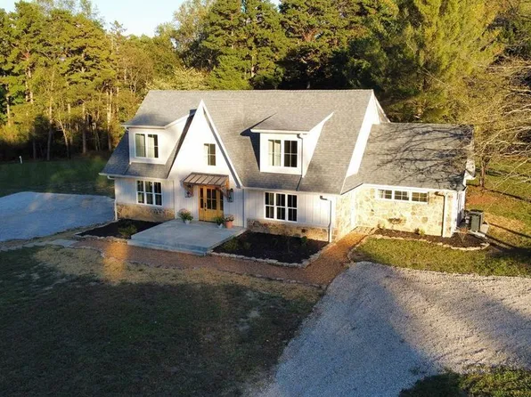 5941 S Poplar Grove Rd, Columbus, IN 47201