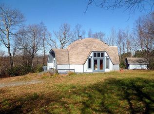 131 Crestview Ln, Boone, NC 28607