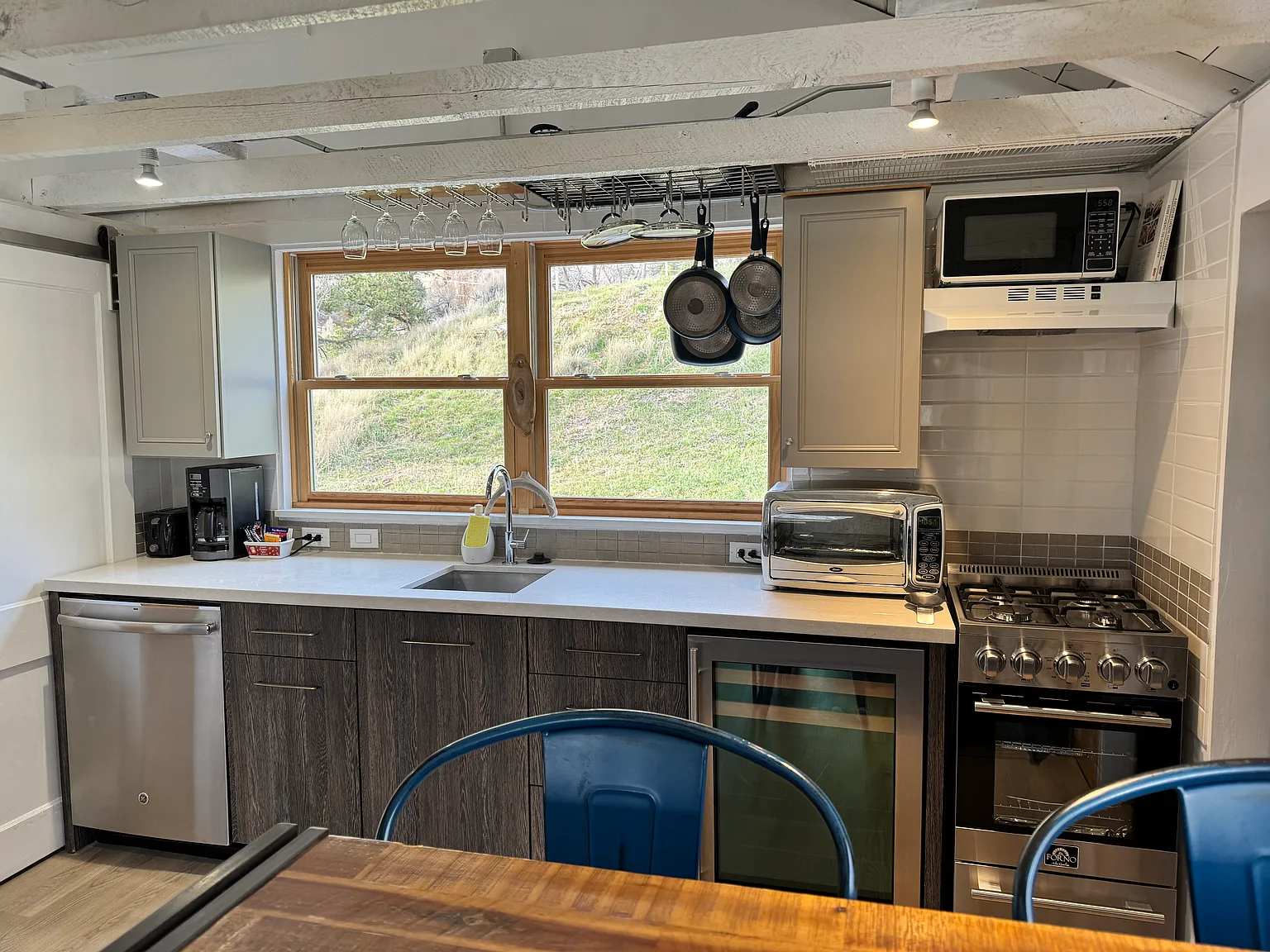 2 bed, 542 sqft, $1,650 — Photo 4