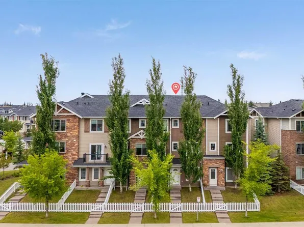 300 E Marina Dr #56, Chestermere, AB T1X 0P6