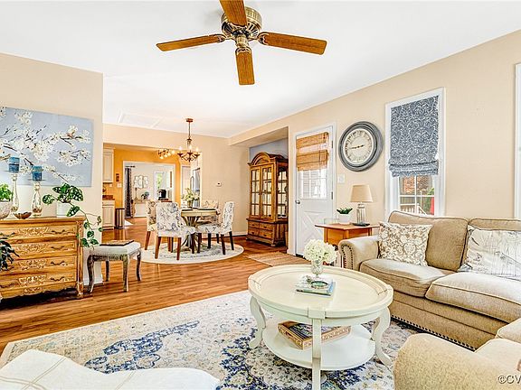 2nd image of 6441 Bellflower Cir