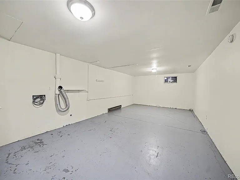 811 Nyssa Dr — Photo 10