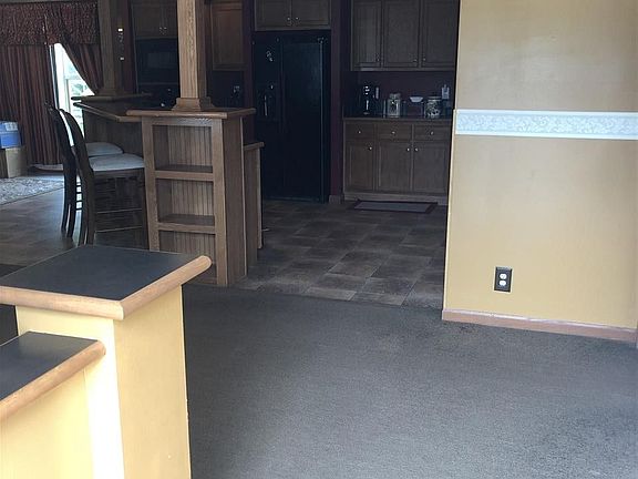 3rd image of 197 Wildwood Ct