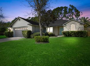 13095 Chets Creek Dr N, Jacksonville, FL 32224