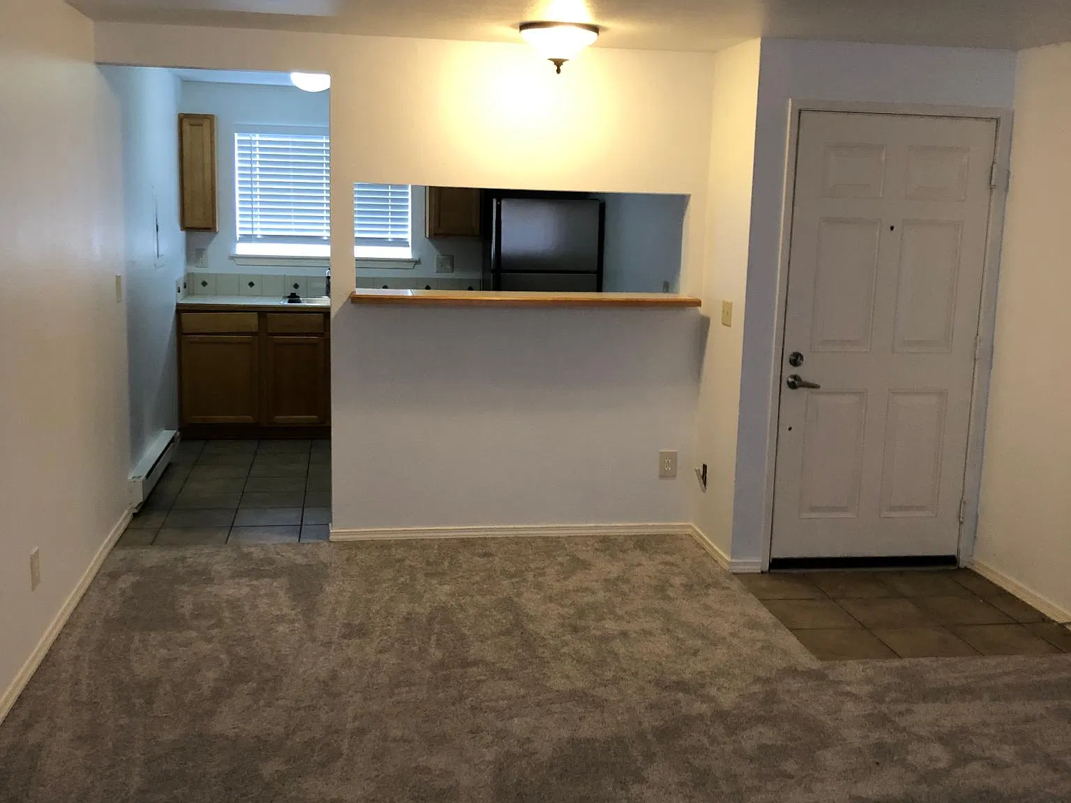 2 bed, 852 sqft, $2,000 — Photo 3
