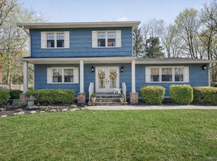 22 Thompson Drive, Washingtonville, NY 10992