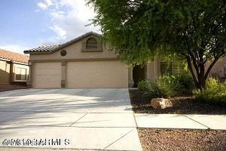 1st image of 426 E Camino Del Abeto