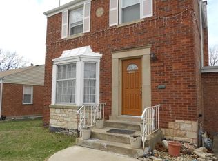 2440 S 17th Ave, Broadview, IL 60155