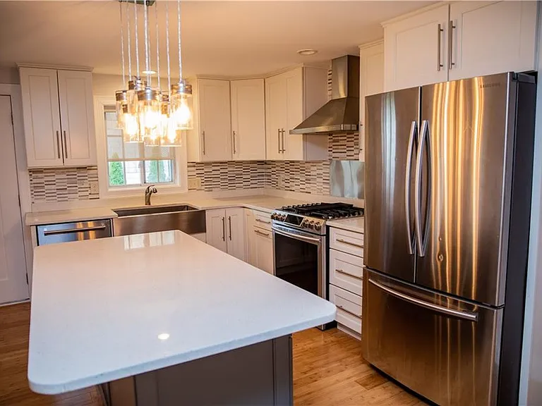 11 Nobert St #B — Photo 3