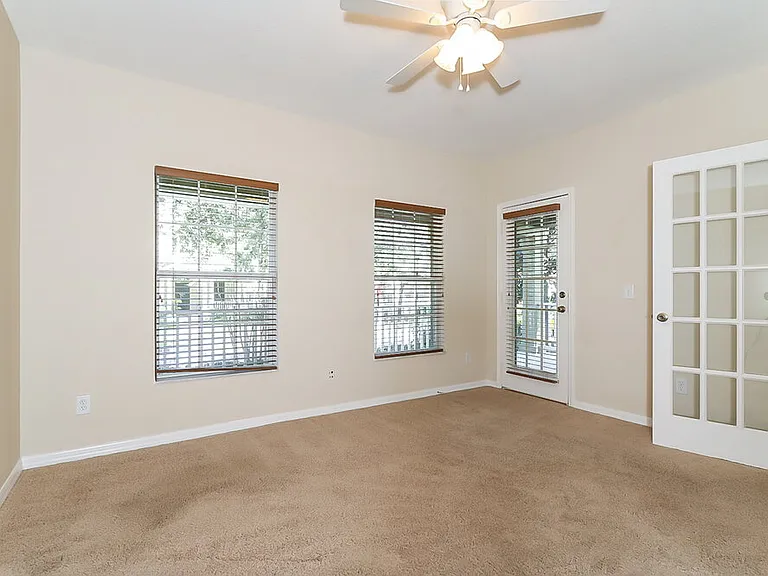 16217 Bridgewalk Dr — Photo 7