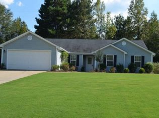 1683 Bismarck Cir, Winder, GA 30680