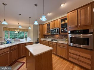 16700 Persica Ln, Hughesville, MD 20637
