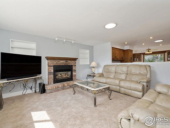 5th image of 6973 W 71st Pl