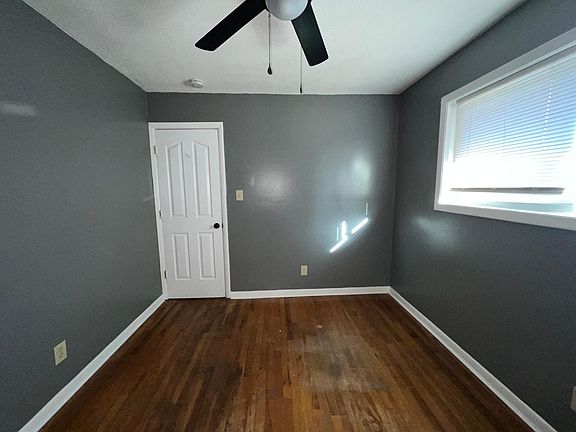 4th image of 6010 Jefferson Ave