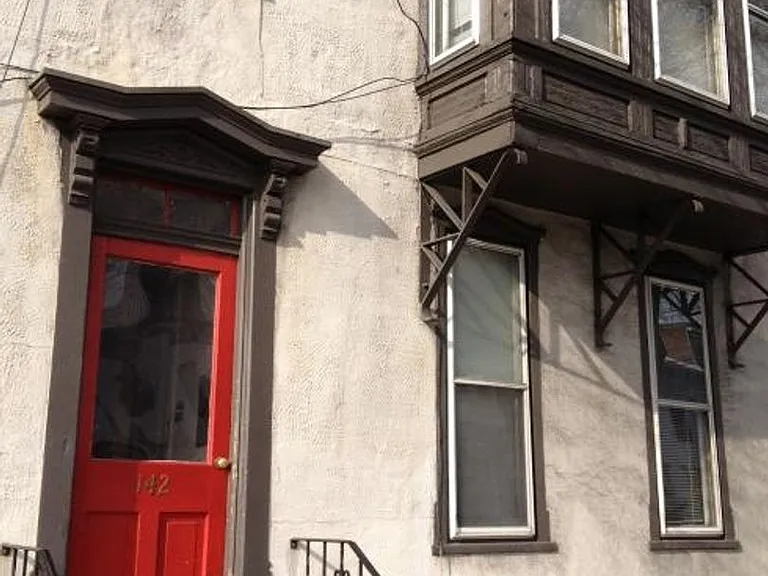 142 S Hanover St #2 — Photo 1