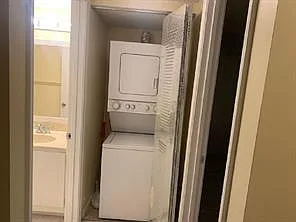 1200 SW 124th Ter #208O — Photo 11