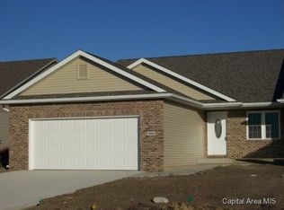 4512 Castle Pnes, Springfield, IL 62711