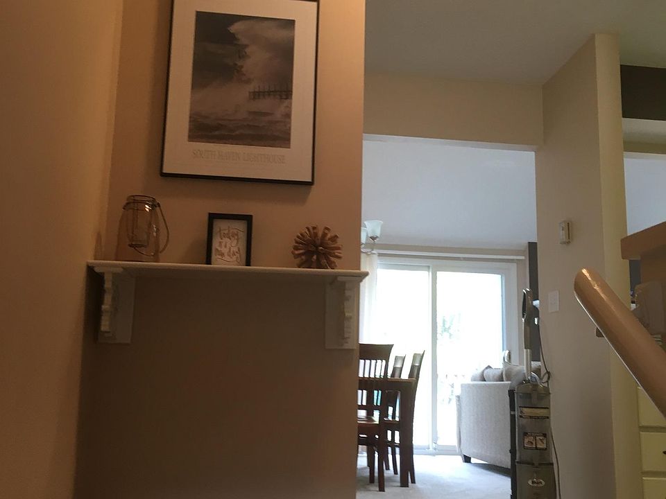 1st image of 5740 Hilltop Way #20