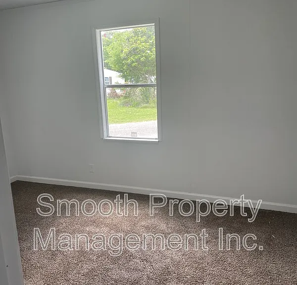 7809 Marlette Dr — Photo 2