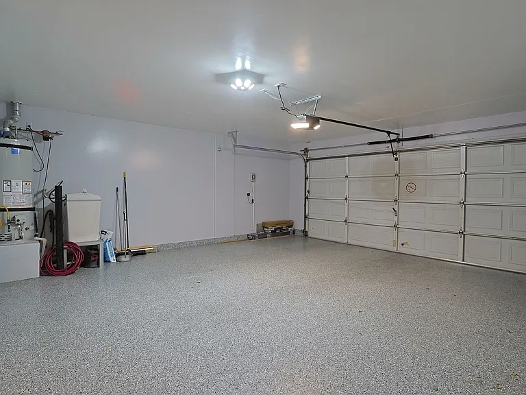 6113 Crystal Talon St — Photo 28