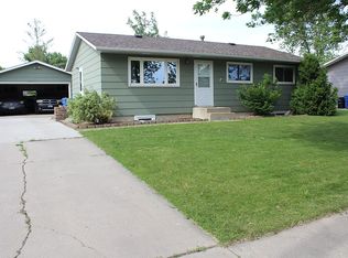 3001 11th Ave N, Fargo, ND 58102