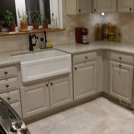 Eat-In Kitchen