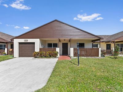 8515 Lake Point Court, Lake Worth, FL, 33467