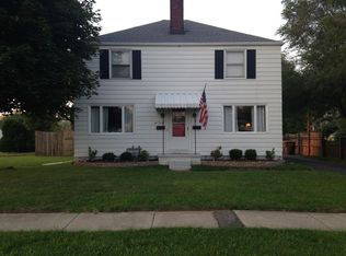 1190 Cleveland Dr, Cheektowaga, NY 14225