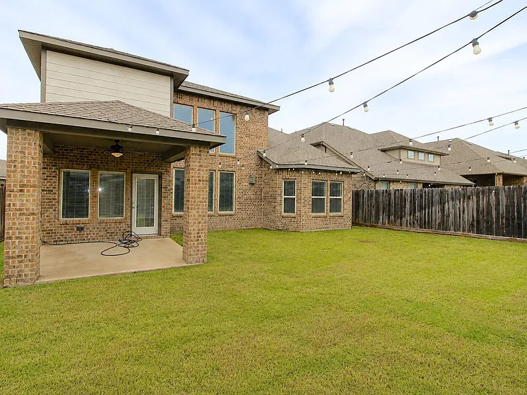 1019 Fresh Spring Rd — Photo 34