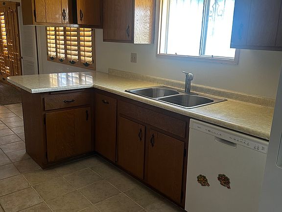 5th image of 10109 W Ironwood Dr