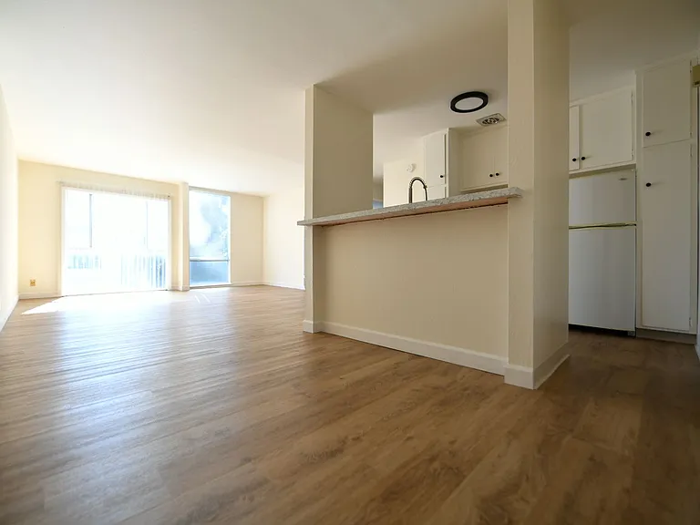 2418 Dwight Way — Photo 7