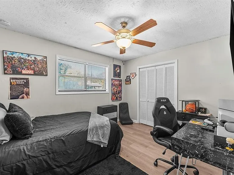 4041 Woodbridge Ct — Photo 16