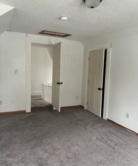 204 W 1st St — Photo 18